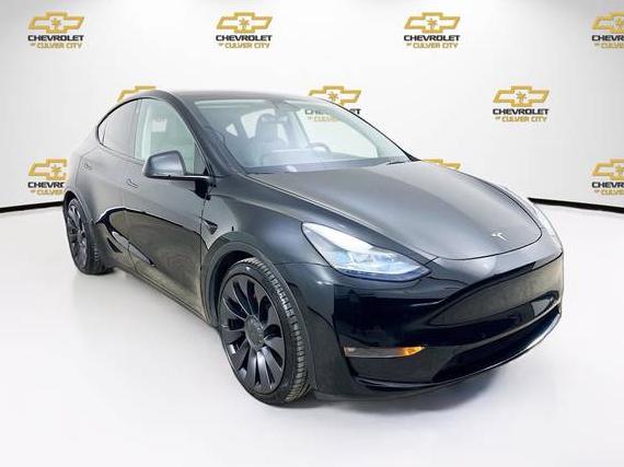 TESLA MODEL Y 2021 5YJYGDEF3MF215575 image TESLA MODEL Y 2021 5YJYGDEF3MF215575 image